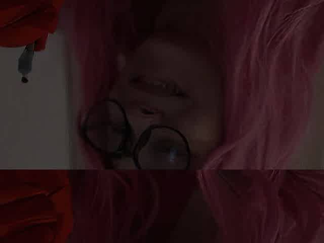 Im Spending a Romantic Day with My Giantess Love for This Pont of time, Im Even Putting on a Red Glove