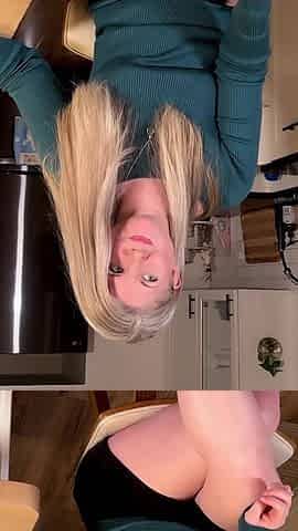 Selling Jeff's Replica Cock on Ginger's Home Shopping Network