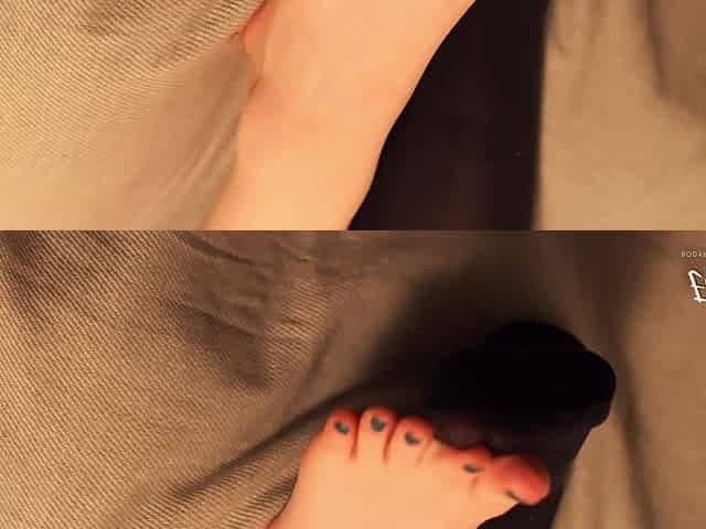 POV: Solo Play with Soles & Pussy
