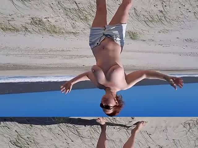 Walk And Outdoor Pissing In The Desert