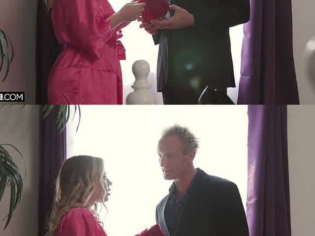 Sexy Blonde PAWG Wife Gets Fucked Hard (Anna Claire Couds)