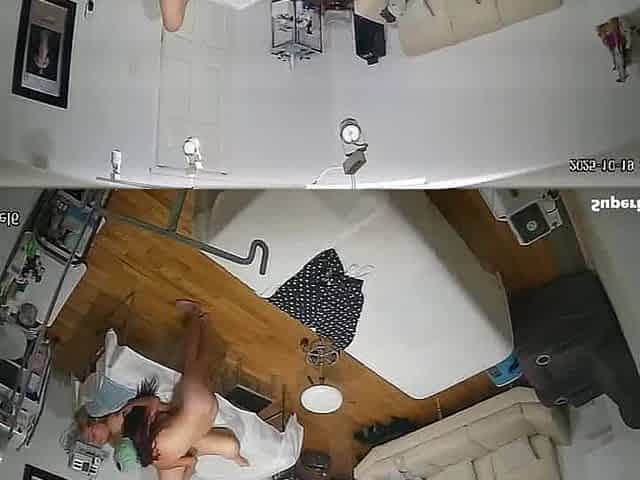 Milf Lesbian massage with teen