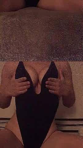 Hawt Girlfriend Playing With Her Melons In A Swimsuit