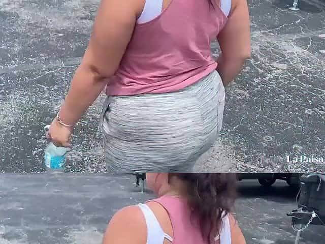 Colombian honey gives snatch butt down payment for RV. La Paisa
