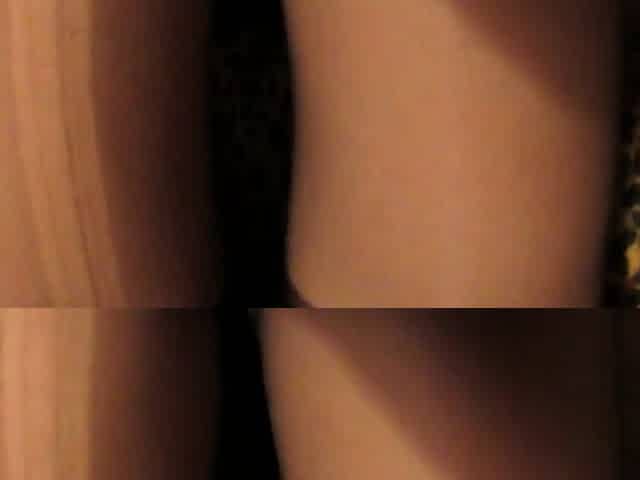 Cumming on crossed legs in tights