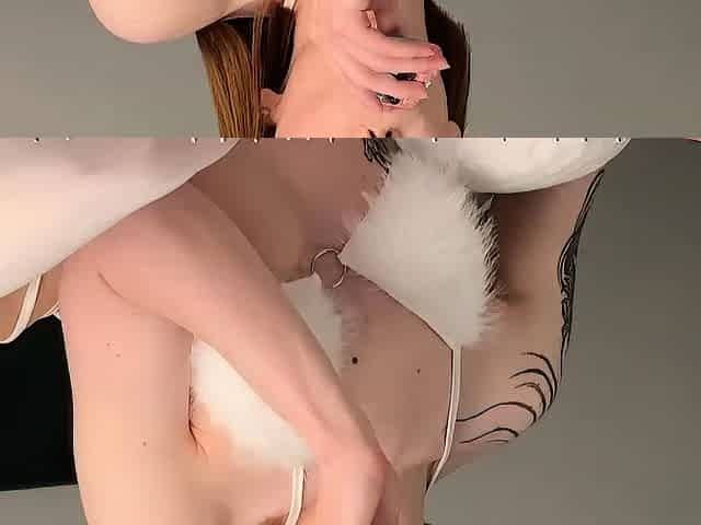 Solo Teen Using Toys Hairbrush and Finger Free Porn