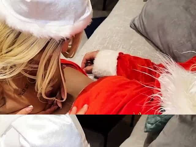Santa Claus fucks my ass in a Christmas Dream - Mariana