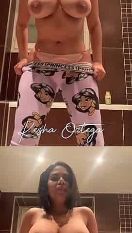 Brunnette Hooker Kesha Ortega Squirts a Lot After Masturbating!