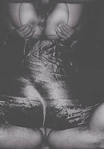 Night Vision Video of an Amateur Couple Having Hot Sex in Bed