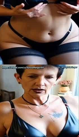 Sylvia Ringer : stockings tease