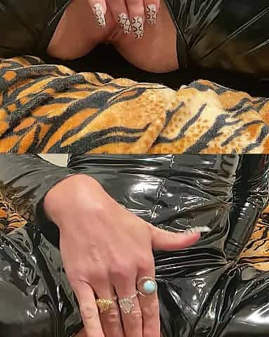 Youthful mother I'd like to fuck Ravin Is Still Jerking And Screwing With Lengthy Nails LARGE PLUMP SHLONG