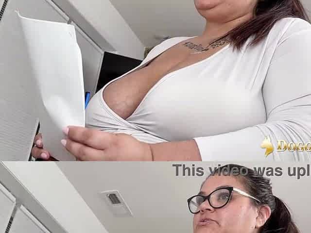 Size 42H Large Titty Therapy