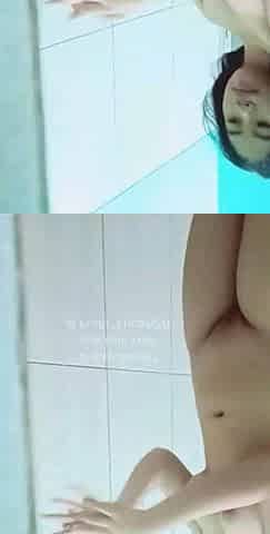 Dientot ganas sama pacar cowok cewek scandal bini orang binor cute teen fuck hard masturbating solo in toilet beautiful pussy ho