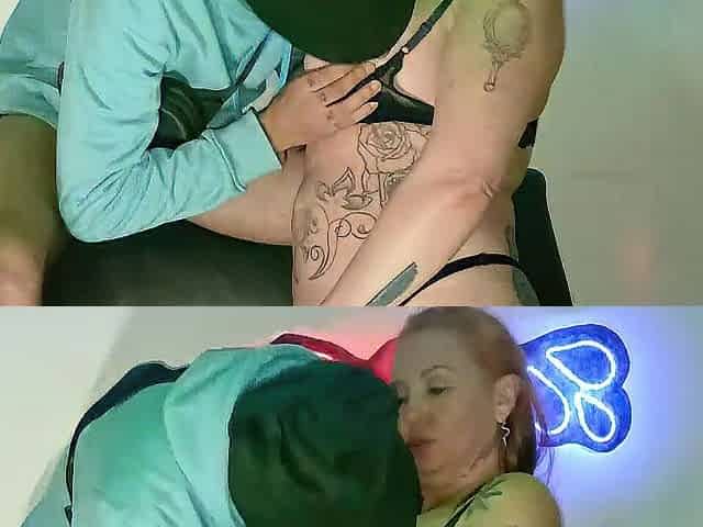 Eating the milf's ass on the entrance couch of delight