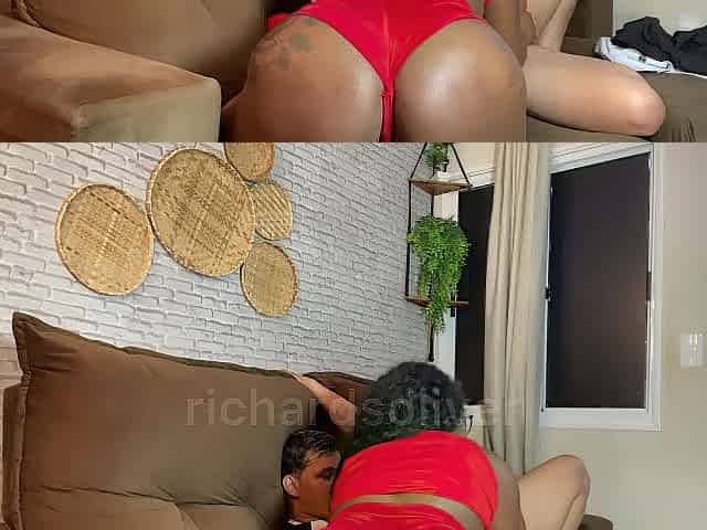 Slutty black girl gives me a pussy tea after the Flamengo game.