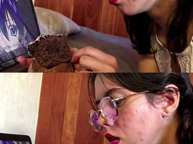 This guy drilled me sexy whilst I ate cupcake and watched drawing