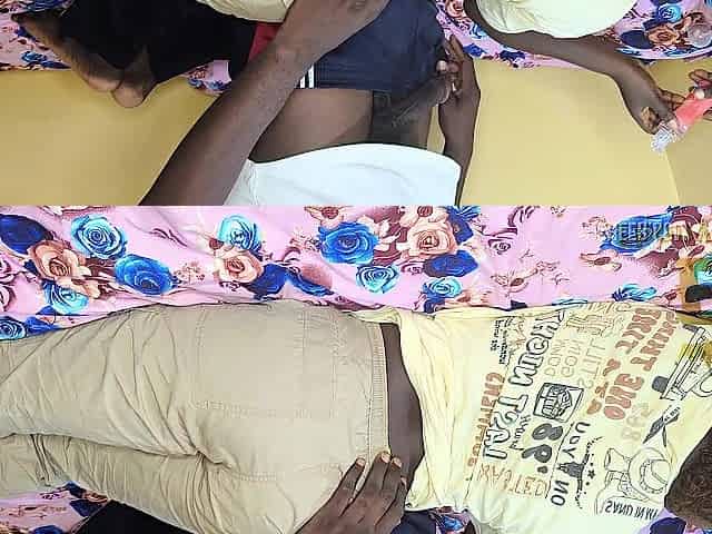Afro student skips school to screw her boyfriend very early in the morning