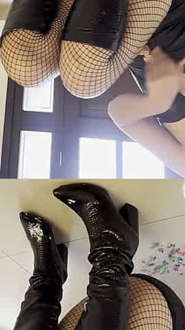 Humilianting Traps at Home Alone
