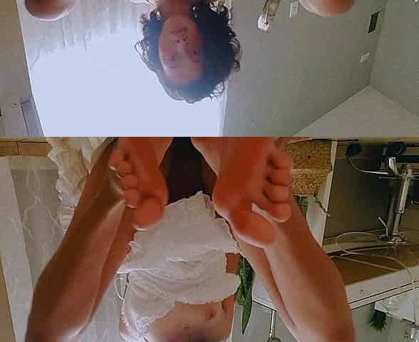 Long Foot Fetish clips at great Amateur Trampling collection