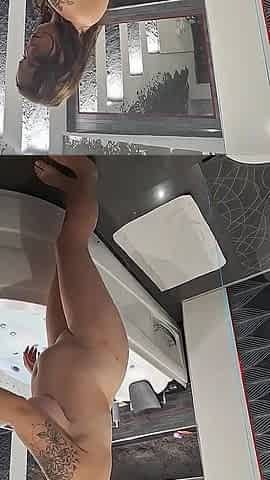 Busty MILF and Husband in Hot Tub with Deep Fucking.