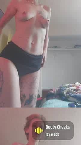 Mama gives herself a chubby wedgie