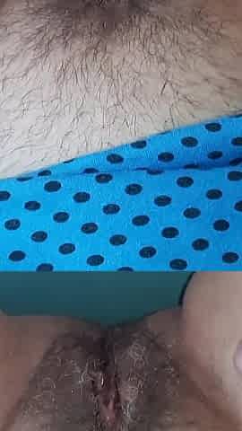 A Divorced Neighbor Invited Me to Fuck Her Hairy Pussy.