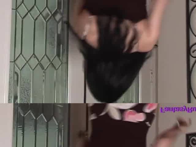Horny Babe Gives Massage Along With Cumshot