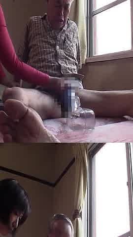Day Service: 50 Years of Experience, This Old Man Makes Girls Melt in Absolute Bliss