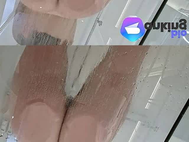 Onlyfans model Pamela Mendoza caught showering and I ended up screwing her in the washroom - Pam06