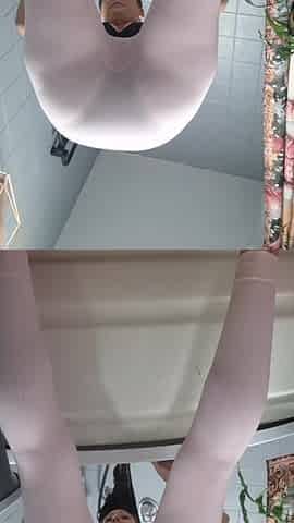 Hair Wash in Leggings