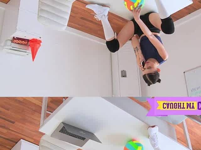 Hotblooded Sportball Vixen Cutie Windell Gives Coaches Large Jock a Spin - S1:E9