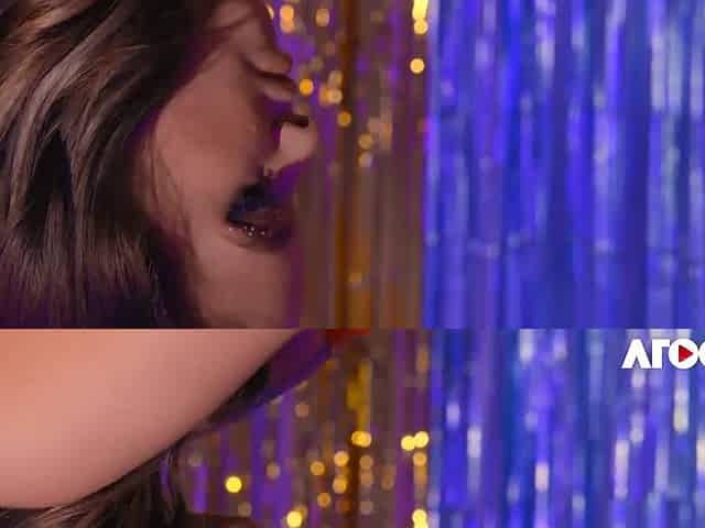 Jennifer Mendezs Taut Vagina Filled With A Large Ramrod