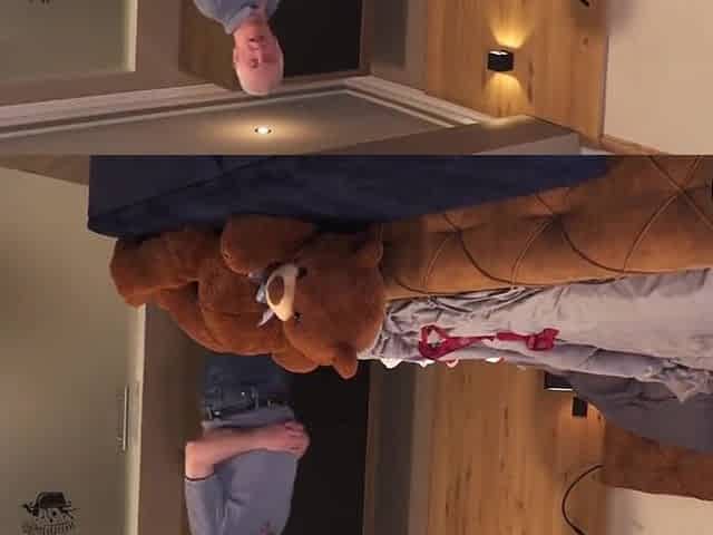 Nick Oldje And Olivia Zlota - A Horny Coach Fucks A Young Cheerleader