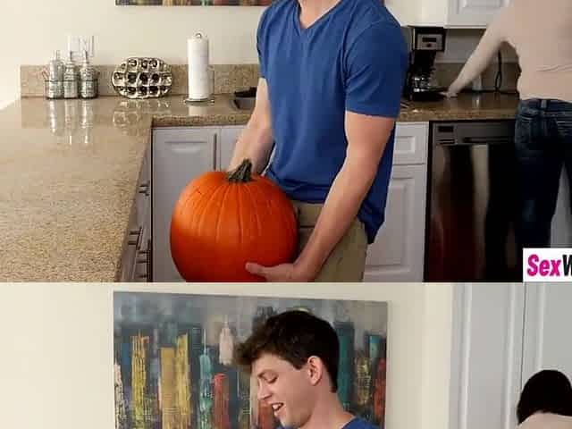 Aubrey Sinclair - Stepsis Put Your Hand In My Pumpkin And Surprise Awaits You