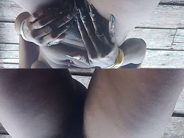 EBONY18+ TEASE TWAT DURING THE TIME THAT TALK OBSCENE ASMR