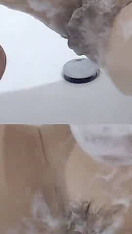 Hairy Pussy Became Shaved Bald