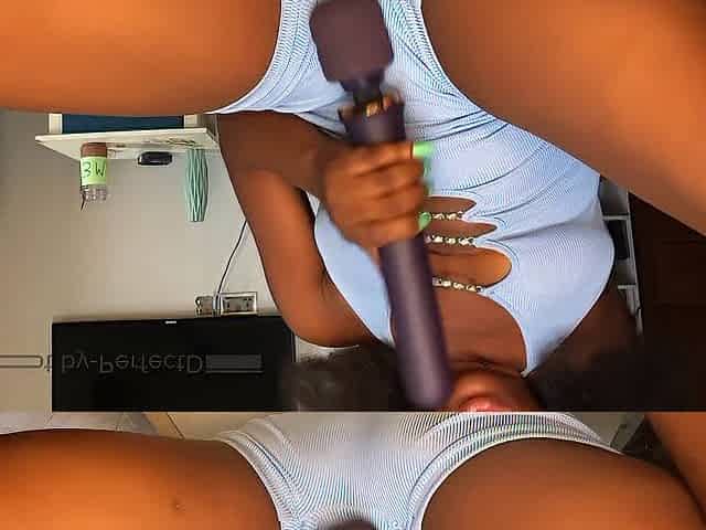 Naughty butt squirting in coffee & gulp - SQUIRTACHINO for 3 MILLION VIEWS LOVE