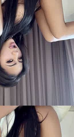 Naughty Japanese babe Ayaka Tomoda masturbates