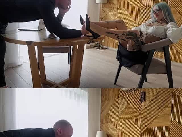 Angelic Whore He Filmed Me Flashing My Wet Pussy Then