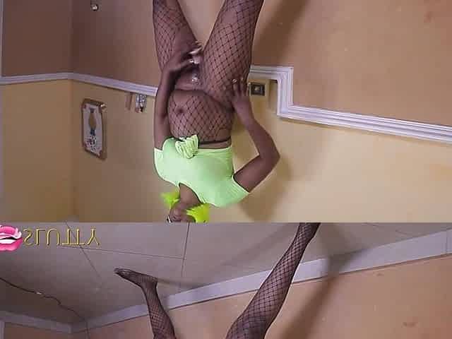 This large black hotty masturbates - Part 1
