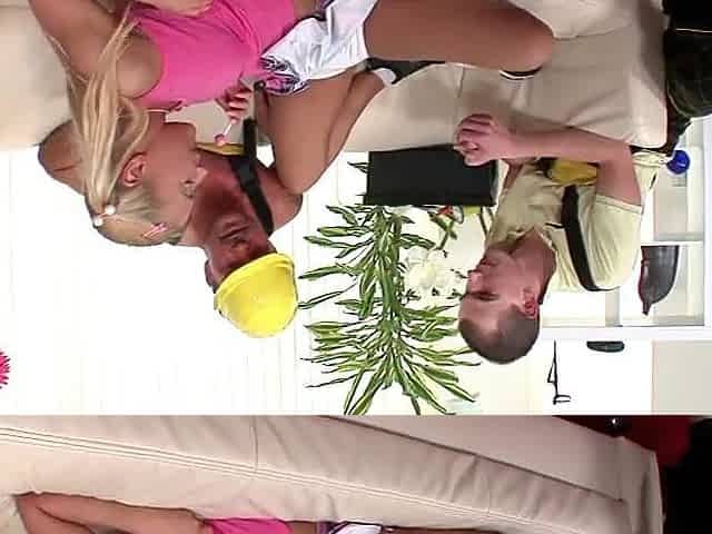 Caught my stepdaughter banging the handymen - Triple Penetration