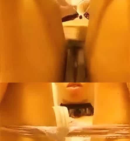 Redbone Babe's Tight Pussy Fingered