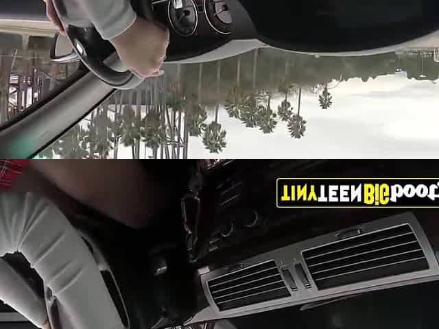 Hot Teen 18+ With Thick Ass Gets Penetrated So Wet By A Big