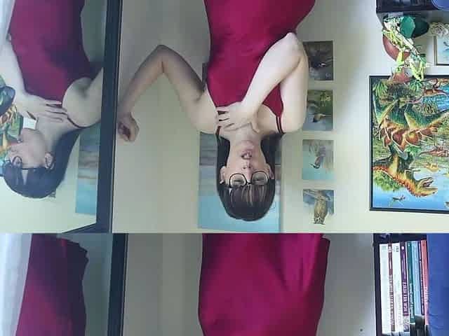 Nice body brunette free striptease webcam
