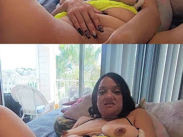 Thick Beauty Tells U To Eat Her Creamy Cunt Whilst That babe Plays It