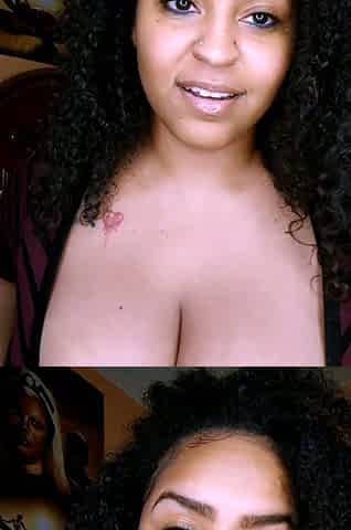 Australian BBW with big boobs gives blowjob