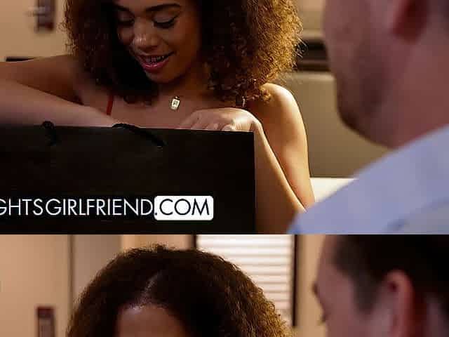 Small babe Willow Ryder gets her bubble ass booty worshiped