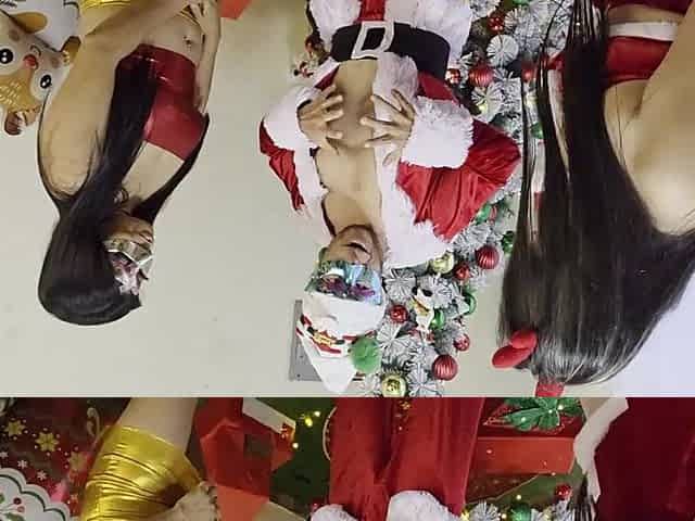 Christmas threesome with Santa Claus and 2 large-bootied, large-breasted stepsisters