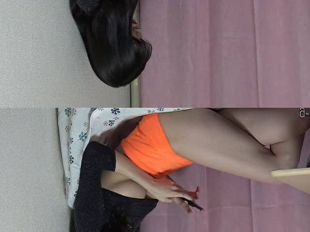 Japanese Girl Upskirt Panty Cameltoe from Under the Desk