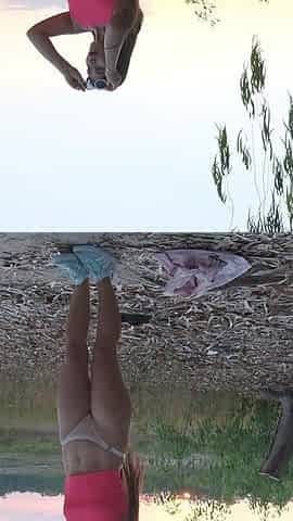 Beauty Pissing in Evening Walking